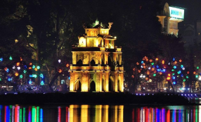Fun things to do in Hanoi at night for couples and friends