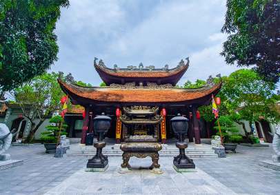 Visit Vietnam - Explore Mường Traditions in Hòa Bình