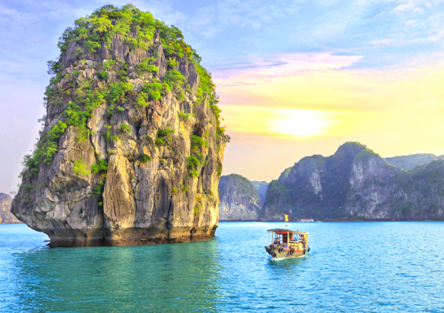 Cruise through Legends: Explore the beauty of Ha Long Bay