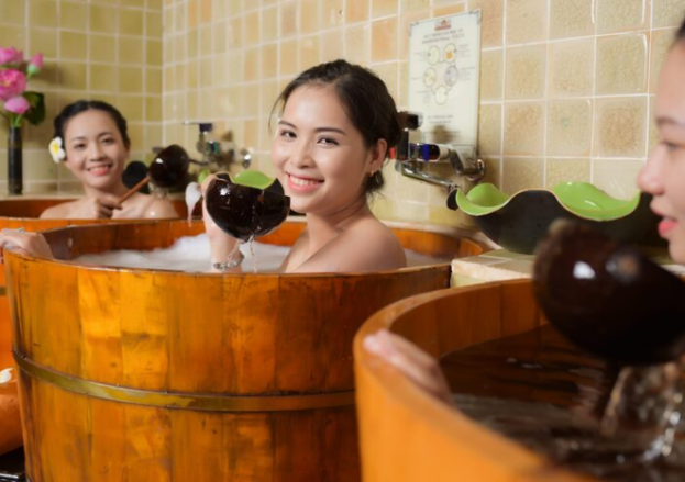 The Traditional Healing Practice of Herbal Baths in Sa Pa