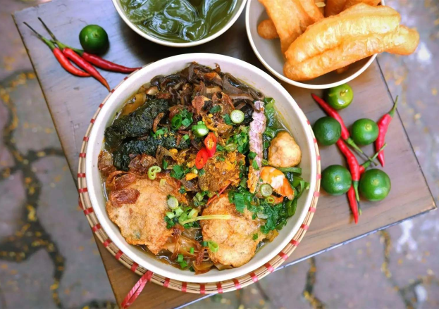 Taste your way through Hai Phong’s street food scene