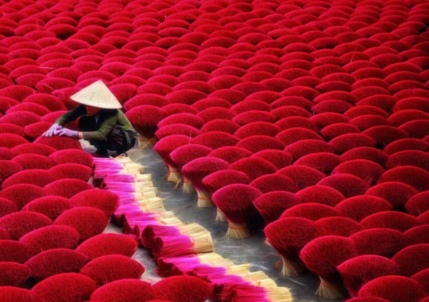 Discover the Art of Traditional Incense Making in Cao Thon Village