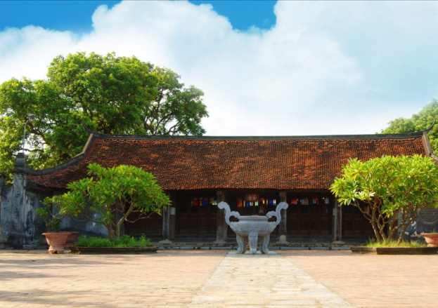 Journey to Chu Dong Tu Temple – A Spiritual Landmark of Hung Yen