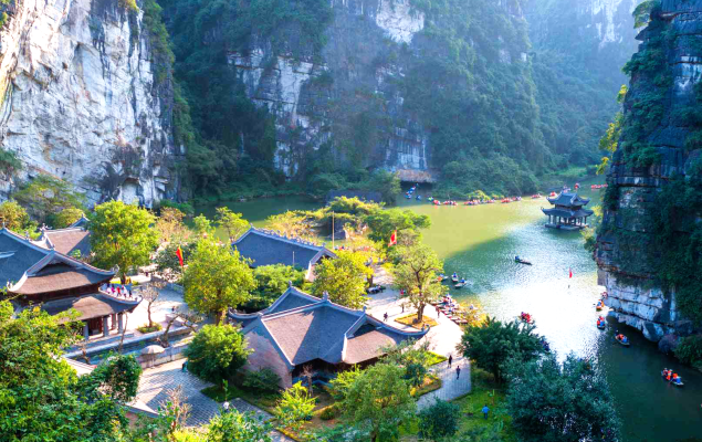 https://visitvietnam.org.vn/backend/public/cities/686e3f056a118.png