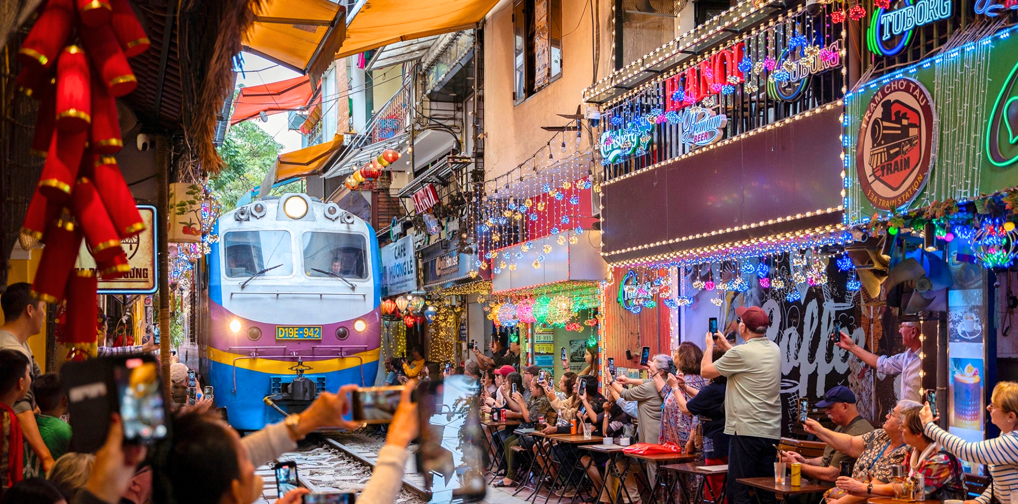 Top 10 unique things to see in Hanoi Vietnam