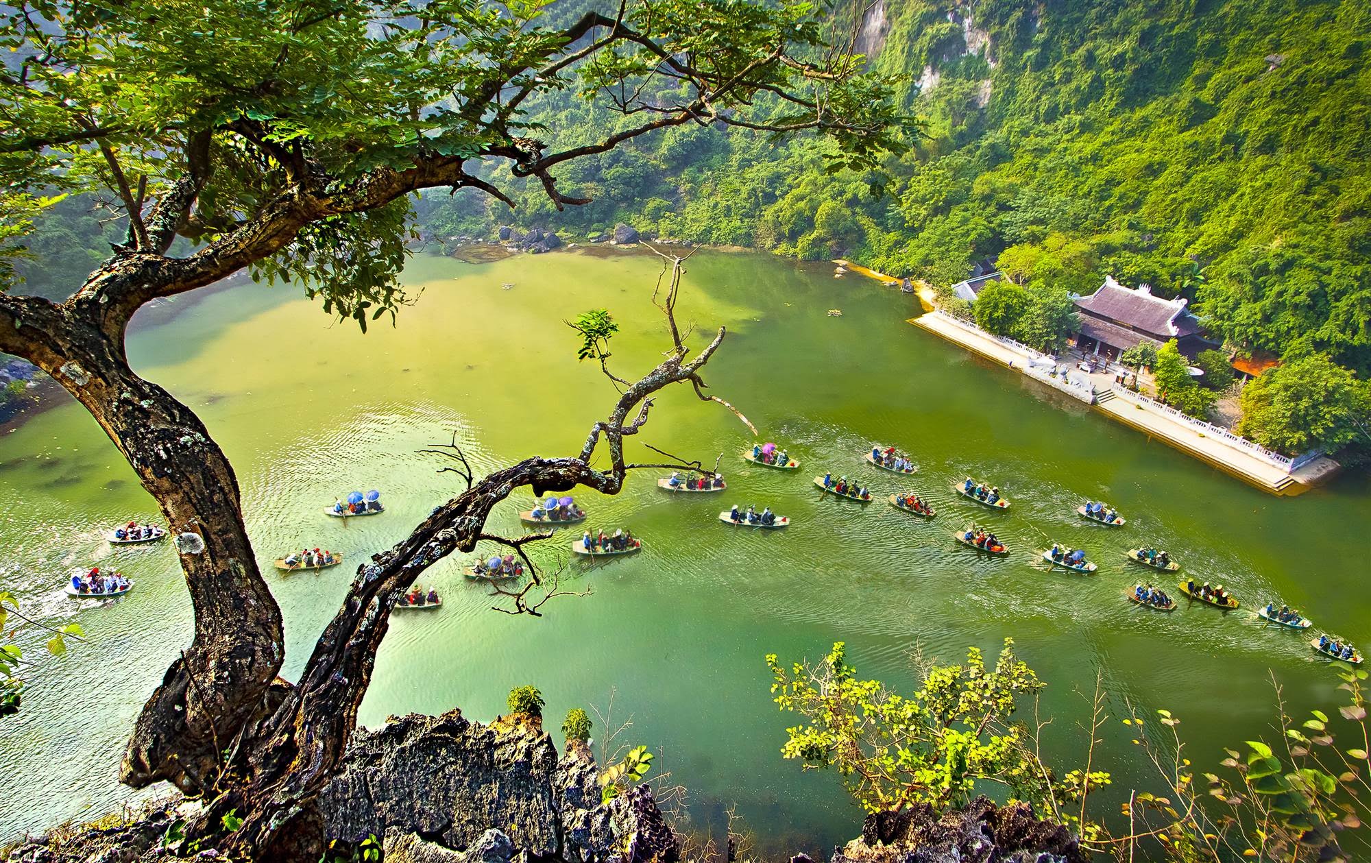Vietnam attractions passes