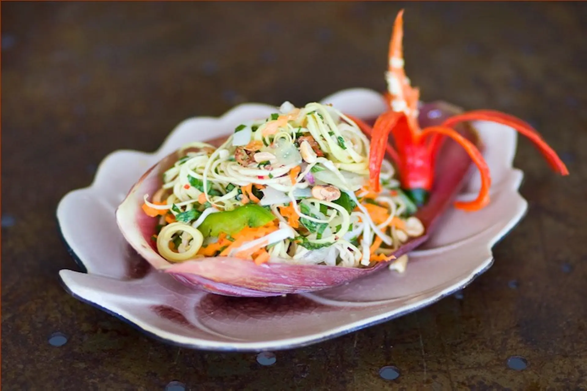 Banana flower salad: A light and flavorful Vietnamese dish