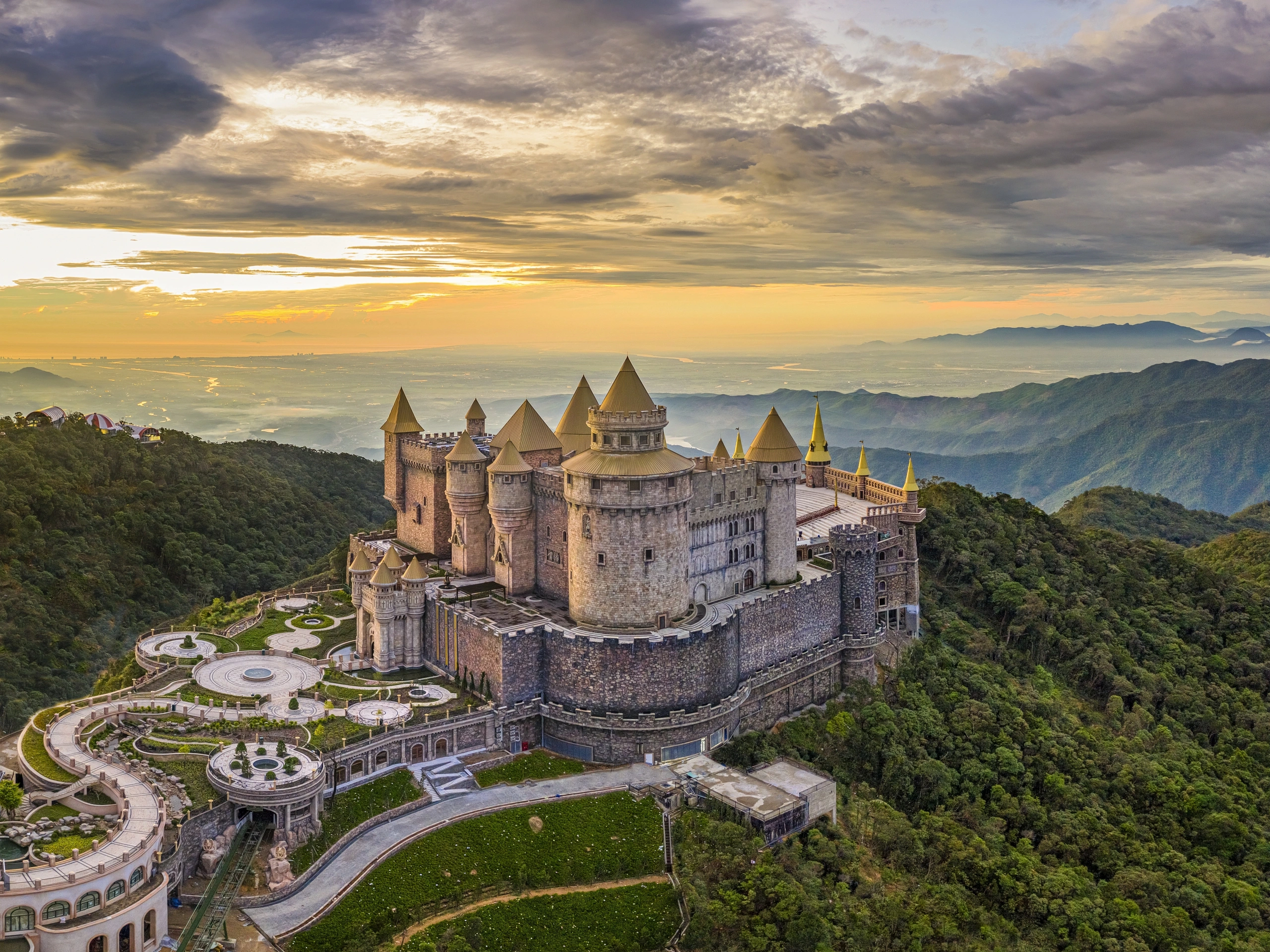 Ba Na Hills: A mountain retreat above the clouds