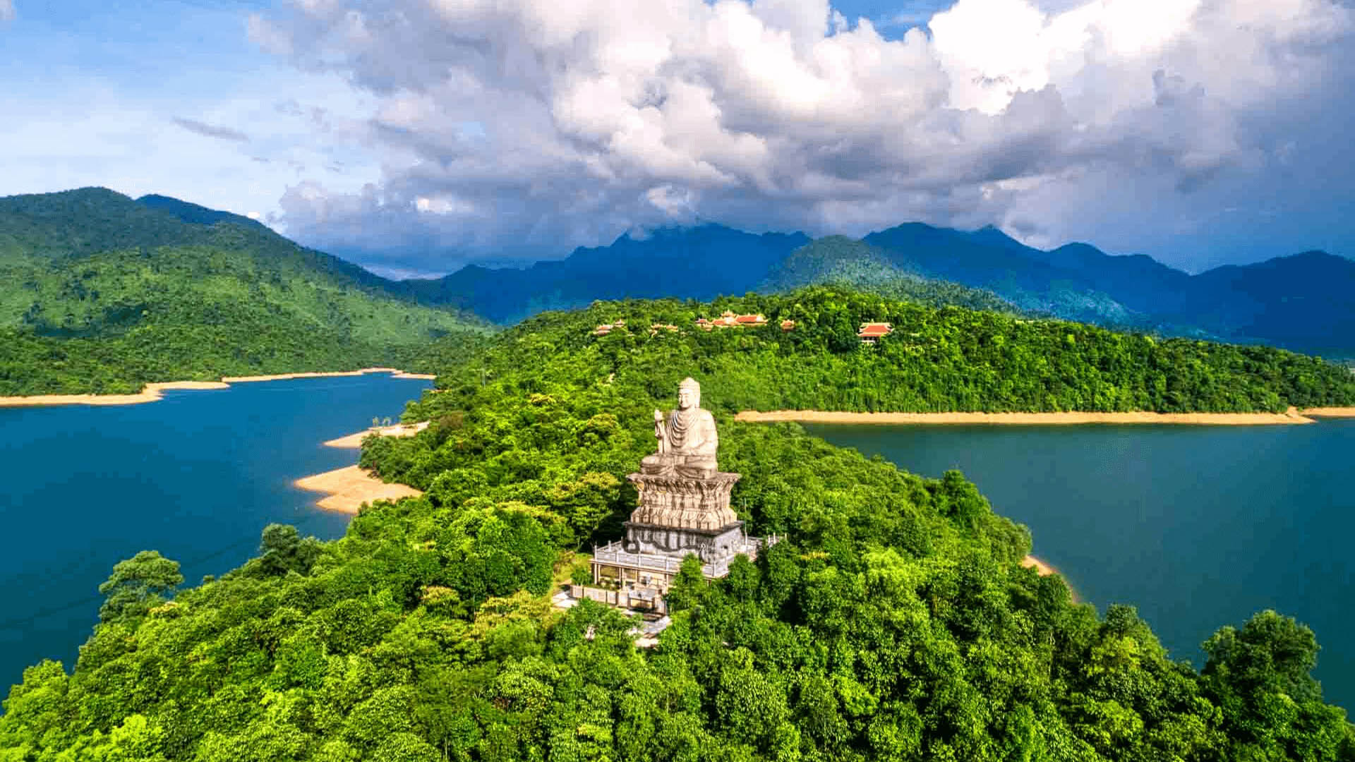 Exploring Bach Ma National Park – The hidden gem for hikers in Central Vietnam