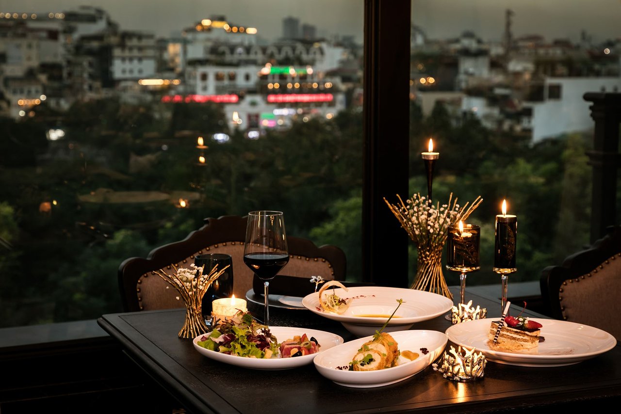 Elevate your romance: A cozy Dinner at The Rhythms Restaurant