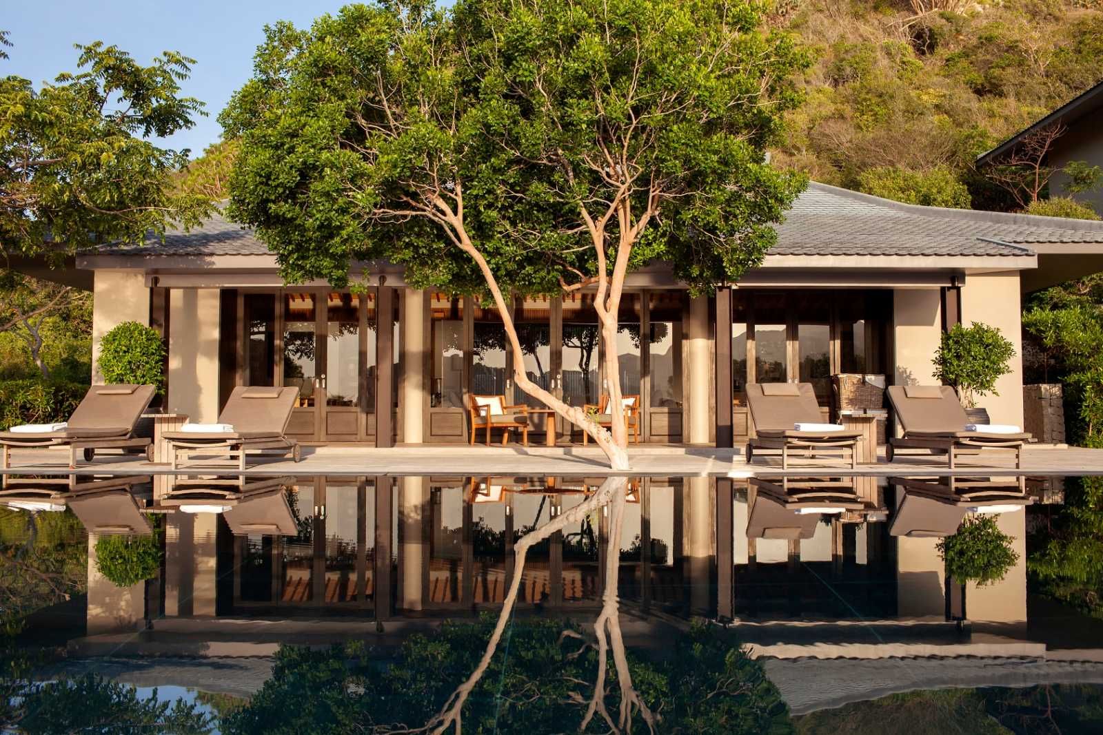 Amanoi Resort (Vinh Hy Bay) – Holistic wellness by the mountains and sea