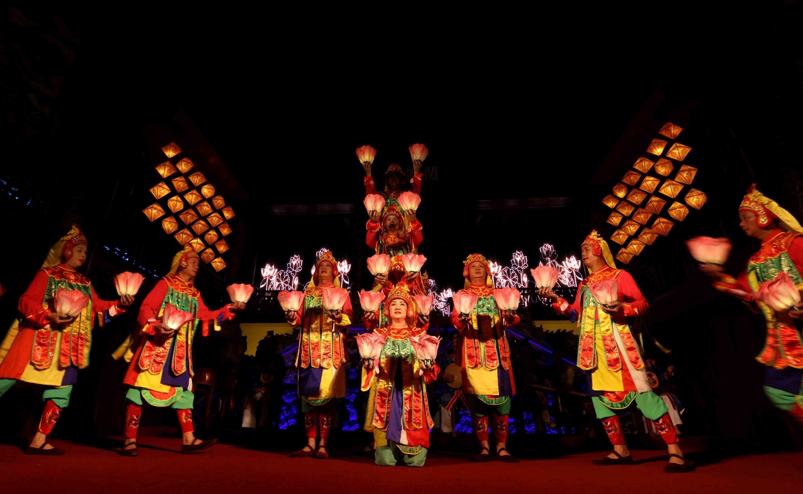 Exploring Hue Royal court music and the cultural treasures of the ancient capital