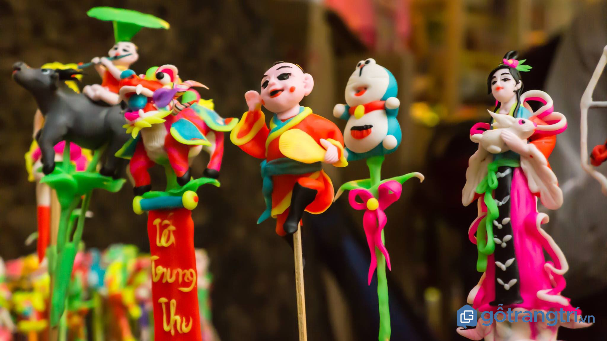 Hands-On "Tò He" experience with the artisans of Xuan La