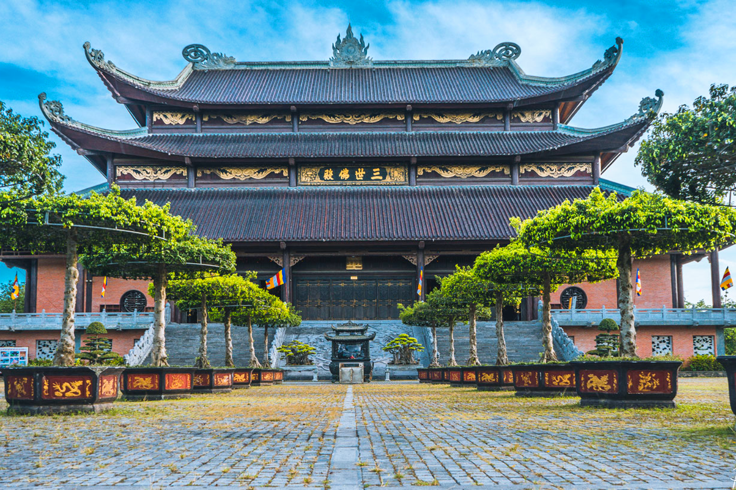 Discover the majesty of Bai Dinh — Vietnam’s grand spiritual marvel