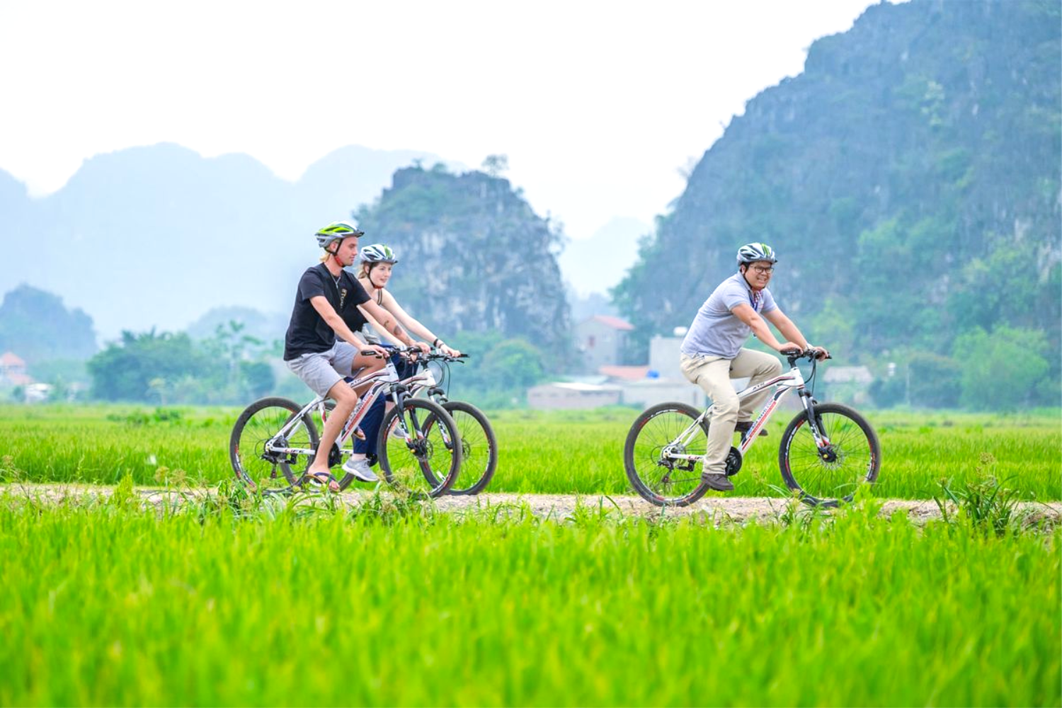 Two wheels, one dream: Cycling through Tam Coc’s scenic valleys