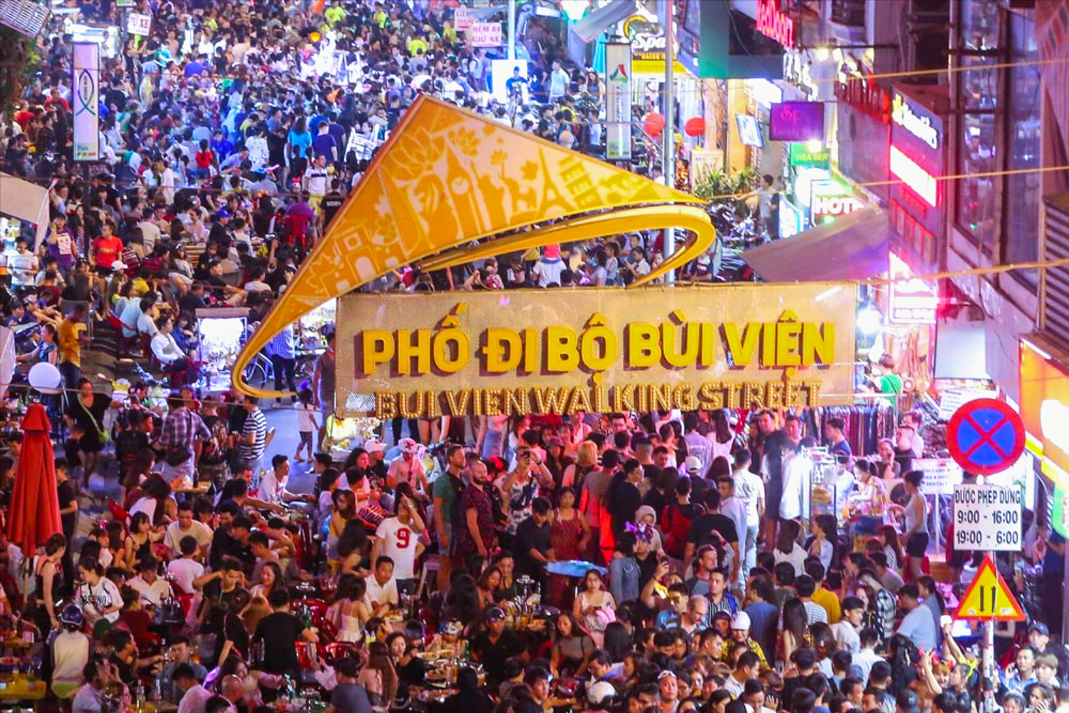 Feel the beat of Bui Vien – Saigon’s street of lights, music and beer