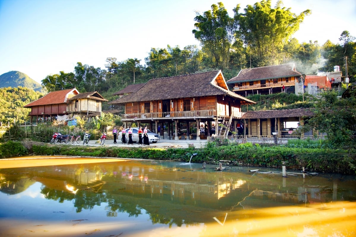 Experience Cultural Life in Pe Luong and Che Can Villages